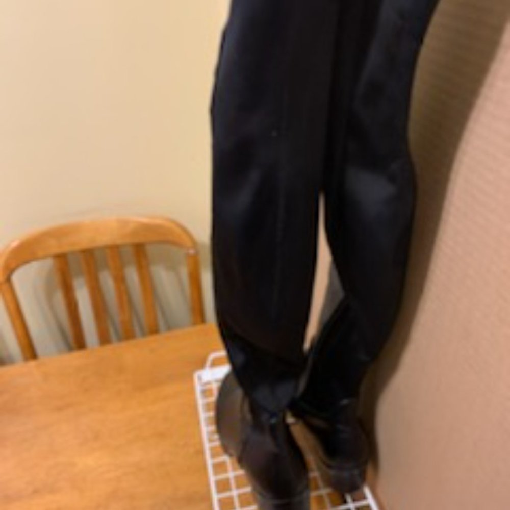 Over the knee boots with black star studs - Picture 13 of 15